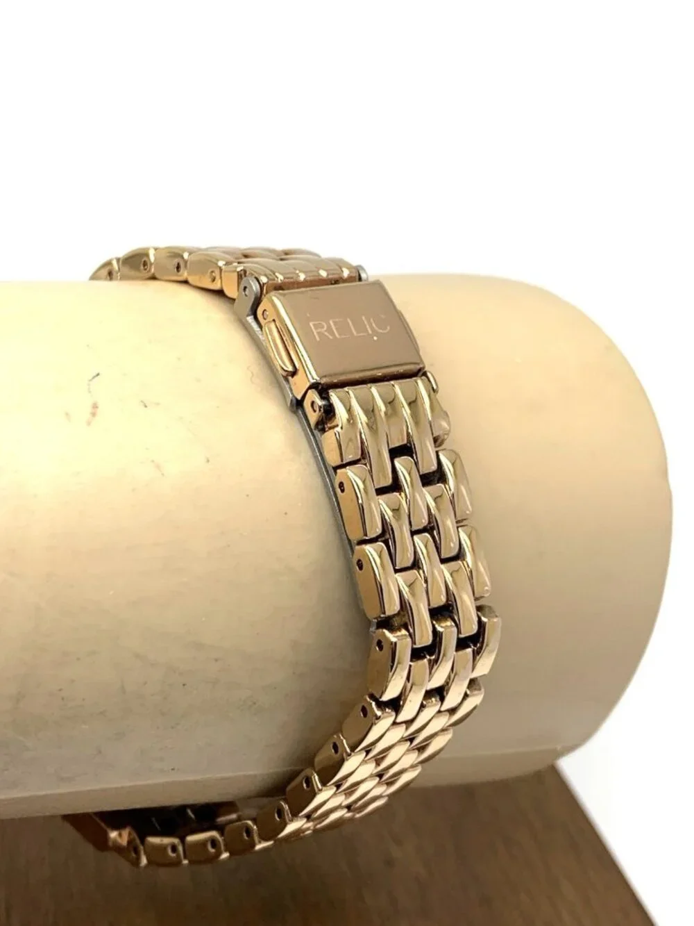 Relic Women's Watch ZR12654 Quartz Rose Gold Tone Stainless Steel 29mm